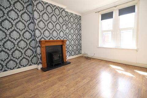 1 bedroom flat for sale, Montague Road, North End