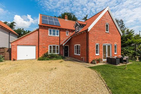 4 bedroom detached house for sale, Salhouse