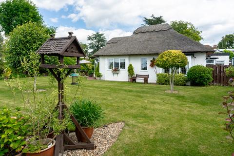 3 bedroom detached bungalow for sale, Horning