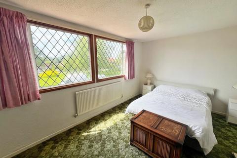 15 Addison Square, Widnes, WA8 7DF