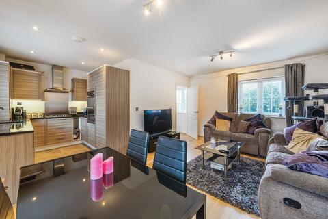 2 bedroom apartment for sale, Diamond Jubilee Way, Carshalton