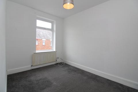 3 bedroom terraced house to rent, Seymour Street, Bishop Auckland, County Durham