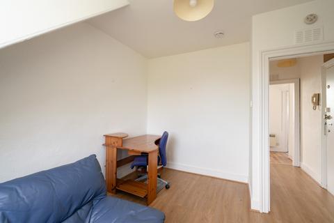 1 bedroom flat for sale, Merkland Road (2FR), Aberdeen