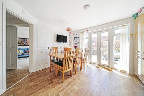 27 Barn Orchard, Cranbrook, Exeter, EX5 7AE