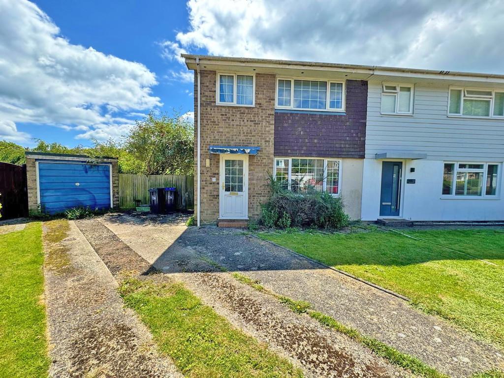 Bay Tree Close, ShorehambySea BN43 3 bed semidetached house for sale