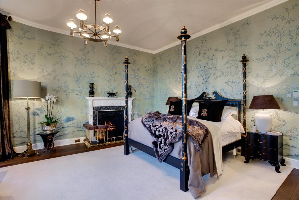 Principal Bedroom