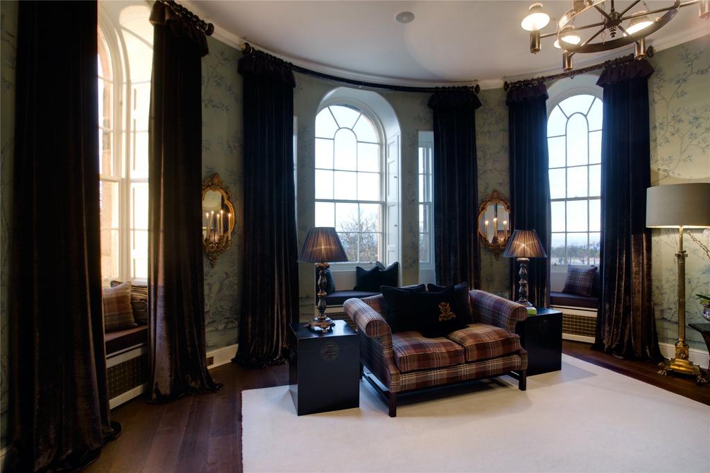 Principal Bedroom
