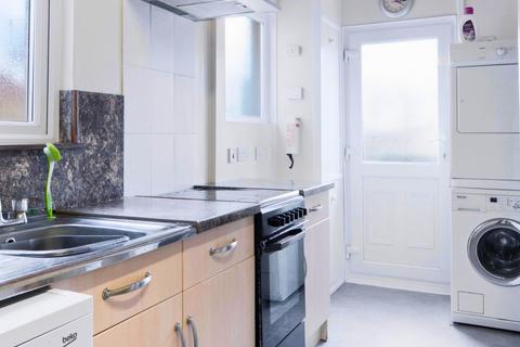 5 bedroom house share to rent, Derry Avenue, Plymouth PL4
