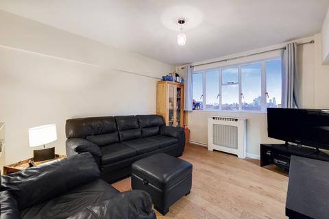 2 bedroom flat to rent, Sandhurst Court, Brixton, London, SW2