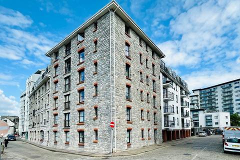 Studio for sale, Hawkers Avenue, Sutton Harbour, Plymouth