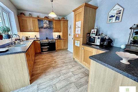 3 bedroom bungalow for sale, Alum Garth, Carlton In Cleveland, North Yorkshire