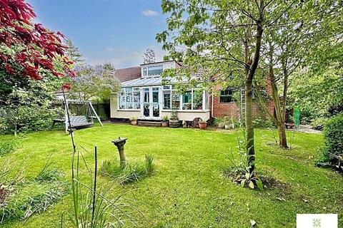 3 bedroom bungalow for sale, Alum Garth, Carlton In Cleveland, North Yorkshire