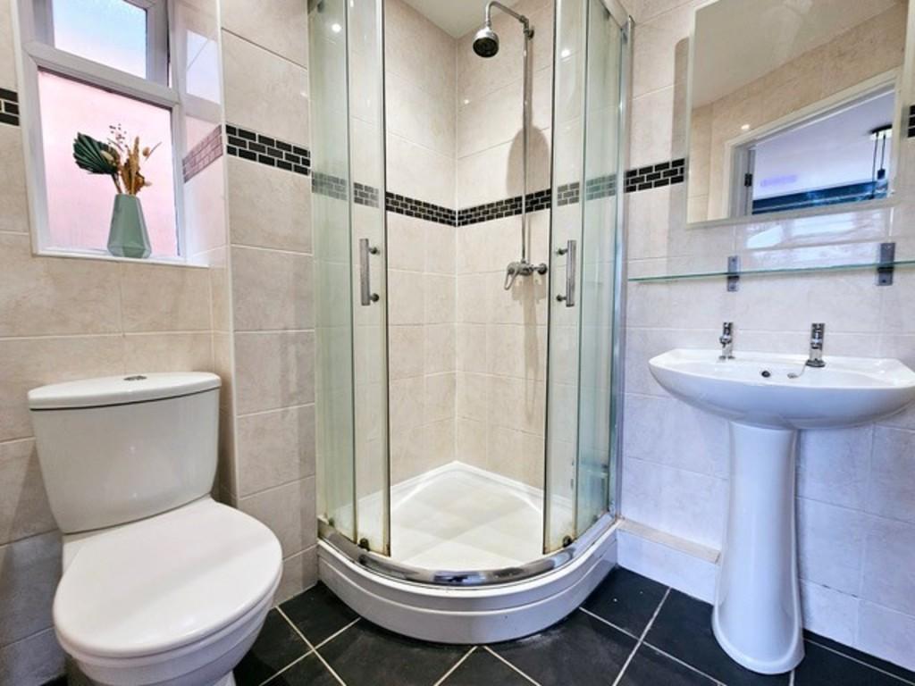 Ensuite