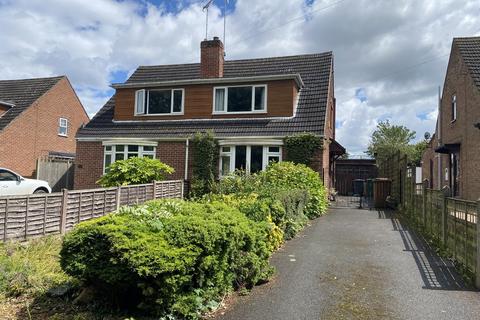 3 bedroom semi-detached house for sale, Coton Road, Walton-on-Trent