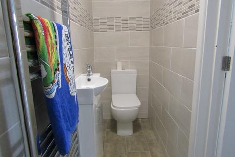 1 bedroom flat to rent, Marine Buildings, Walton-on-the-Naze CO14