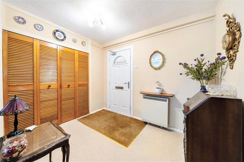 2 bedroom apartment for sale, Wallington, Wallington SM6