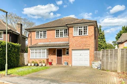 51 Armadale Road, Woking, GU21 3LD
