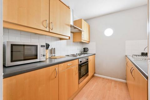 2 bedroom flat to rent, Odeon Court, Chicksand Street, Spitalfields, London, E1