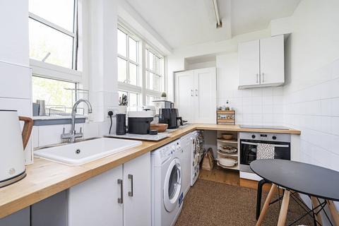 1 bedroom flat to rent, Wilmot Street, Bethnal Green, London, E2