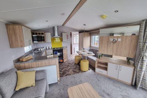 3 bedroom static caravan for sale, Willerby Castleton, Coldstream Holiday Park , Kelso Road, Coldstream
