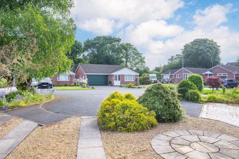 1 bedroom bungalow for sale, Waverton Close, Hough