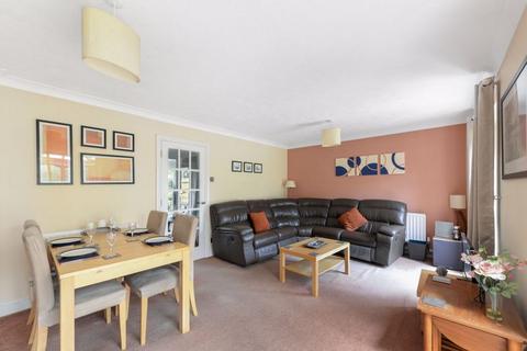 108 Douglas Road, Tonbridge, TN9 2UE