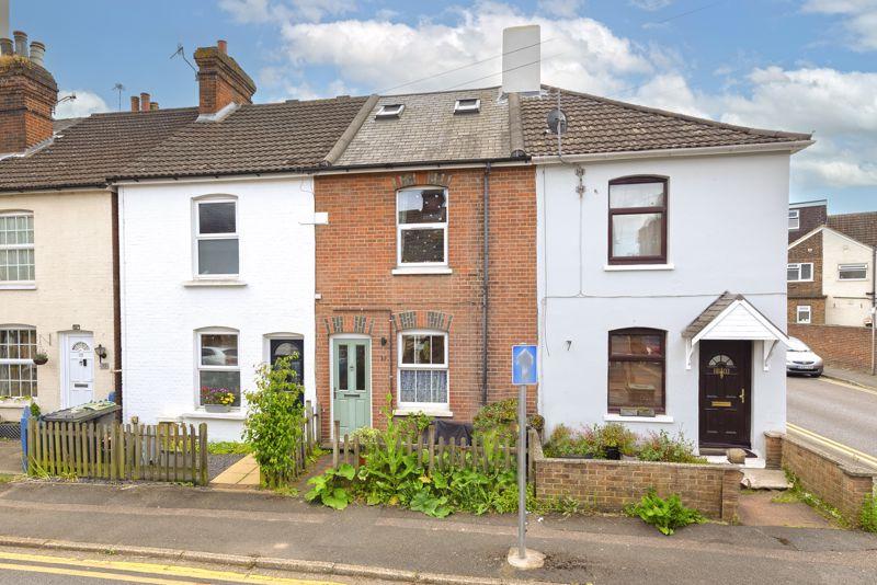 Danvers Road, Tonbridge 3 bed terraced house for sale £475,000