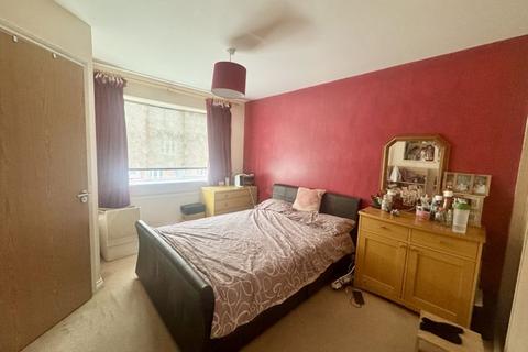 17 Amberley Close, Scartho Top, Grimsby, DN33 3TJ