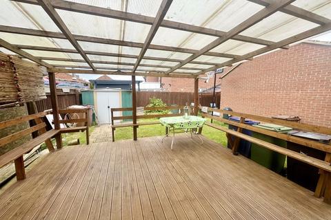 17 Amberley Close, Scartho Top, Grimsby, DN33 3TJ