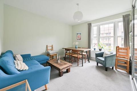 3 bedroom flat for sale, Bowling Green Street, Kennington, London, SE11