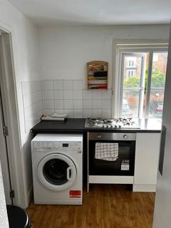 6 bedroom flat share to rent, Southampton Road, Ringwood