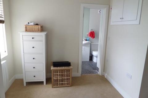 1 bedroom ground floor flat to rent, Brand New 1 Bed Flat - Bath Road