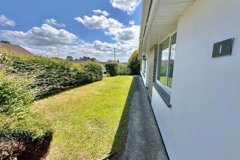 3 bedroom detached bungalow for sale, Newbridge Way, Truro