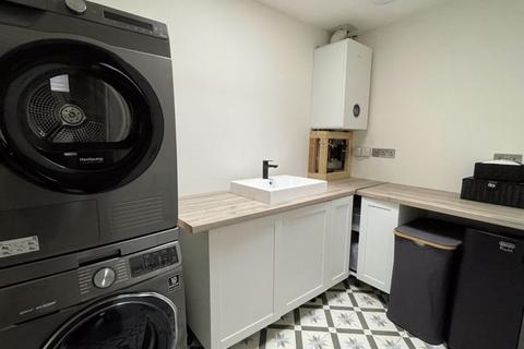 40 Berryfields, Aldridge, Walsall, WS9 0EE