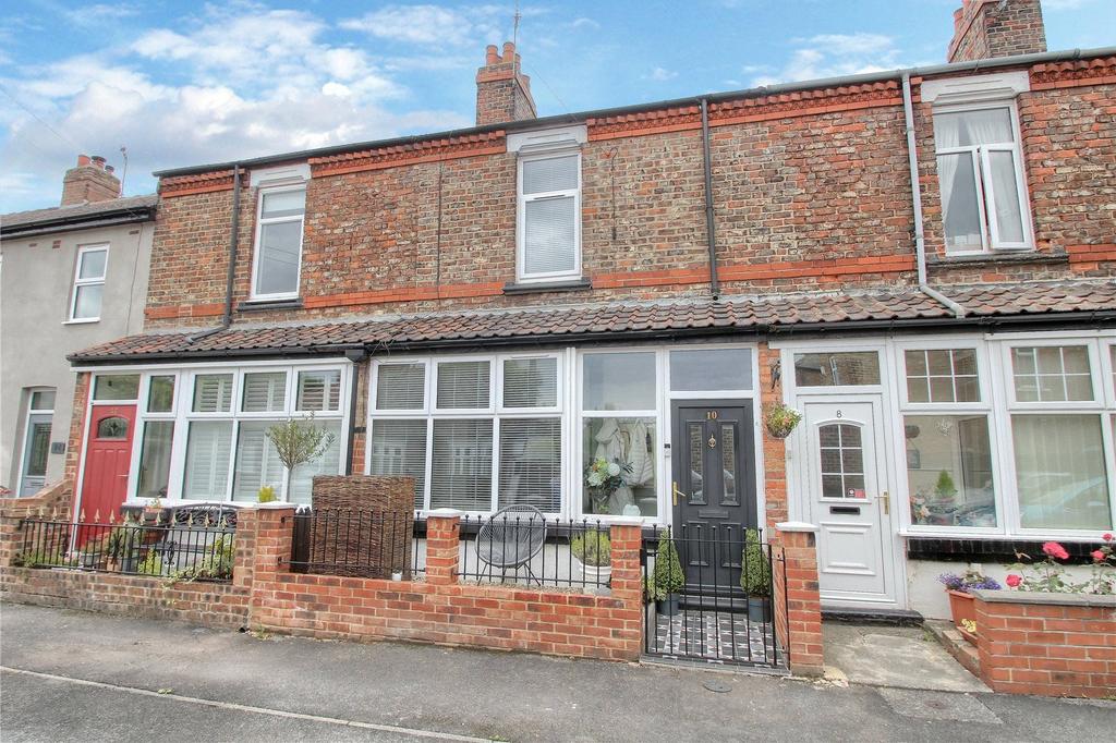 Westlands Road, Eaglescliffe 2 bed terraced house for sale £172,950