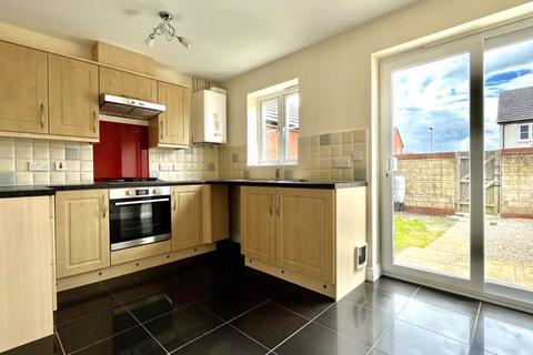 2 bedroom end of terrace house to rent, St. Michaels Gardens, South Petherton