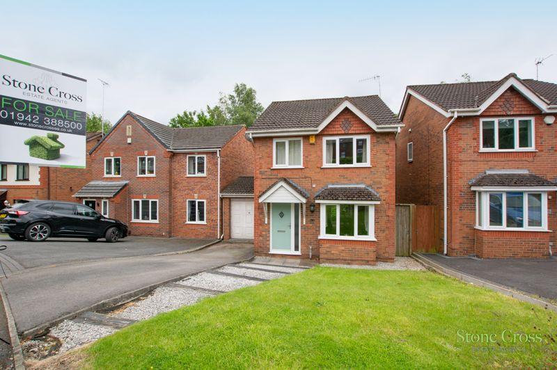 Maesbrook Drive, Tyldesley, M29 8DT 3 bed detached house for sale £