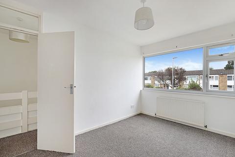 3 Highfield Green, Epping, CM16 5HB