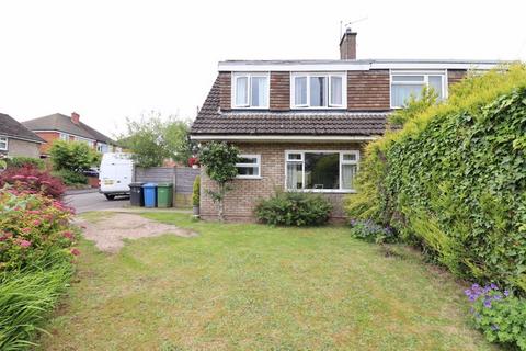 3 bedroom semi-detached house for sale, Hawthorne Avenue, Great Sankey, WA5