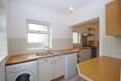 10 Middleton Avenue, Greenford, UB6 8BB