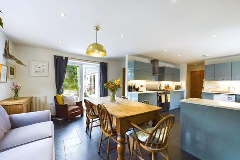 Swallow Cottage Burnthouse, St Gluvias, Penryn, TR10 9AS