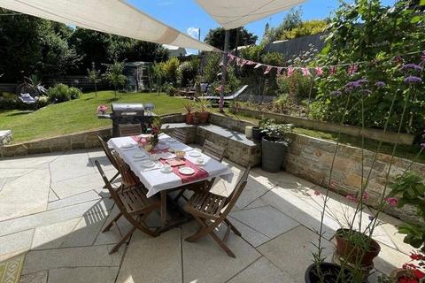 Swallow Cottage Burnthouse, St Gluvias, Penryn, TR10 9AS