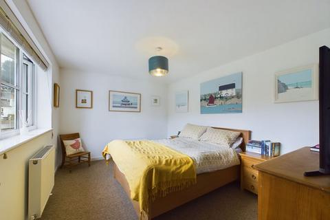 Swallow Cottage Burnthouse, St Gluvias, Penryn, TR10 9AS