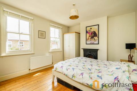 3 bedroom terraced house to rent, Hawkins Street, East Oxford, OX4