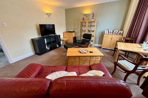 2 bedroom apartment for sale, Strode Road, Clevedon