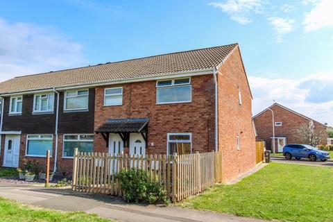 2 bedroom end of terrace house for sale, Saxby Close, Clevedon
