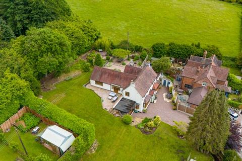 4 bedroom detached house for sale, Bromsgrove Road, Stourbridge DY9