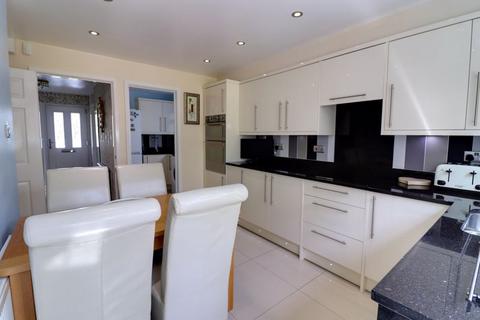 4 bedroom detached house for sale, Long Meadows, Stafford ST17