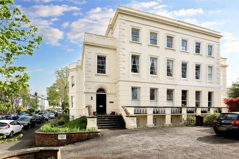 1 bedroom apartment for sale, London Road, Cheltenham, Gloucestershire, GL52