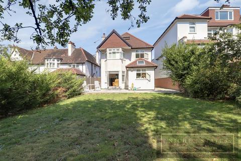 4 bedroom detached house to rent, Cyprus Avenue, Finchley Central, N3